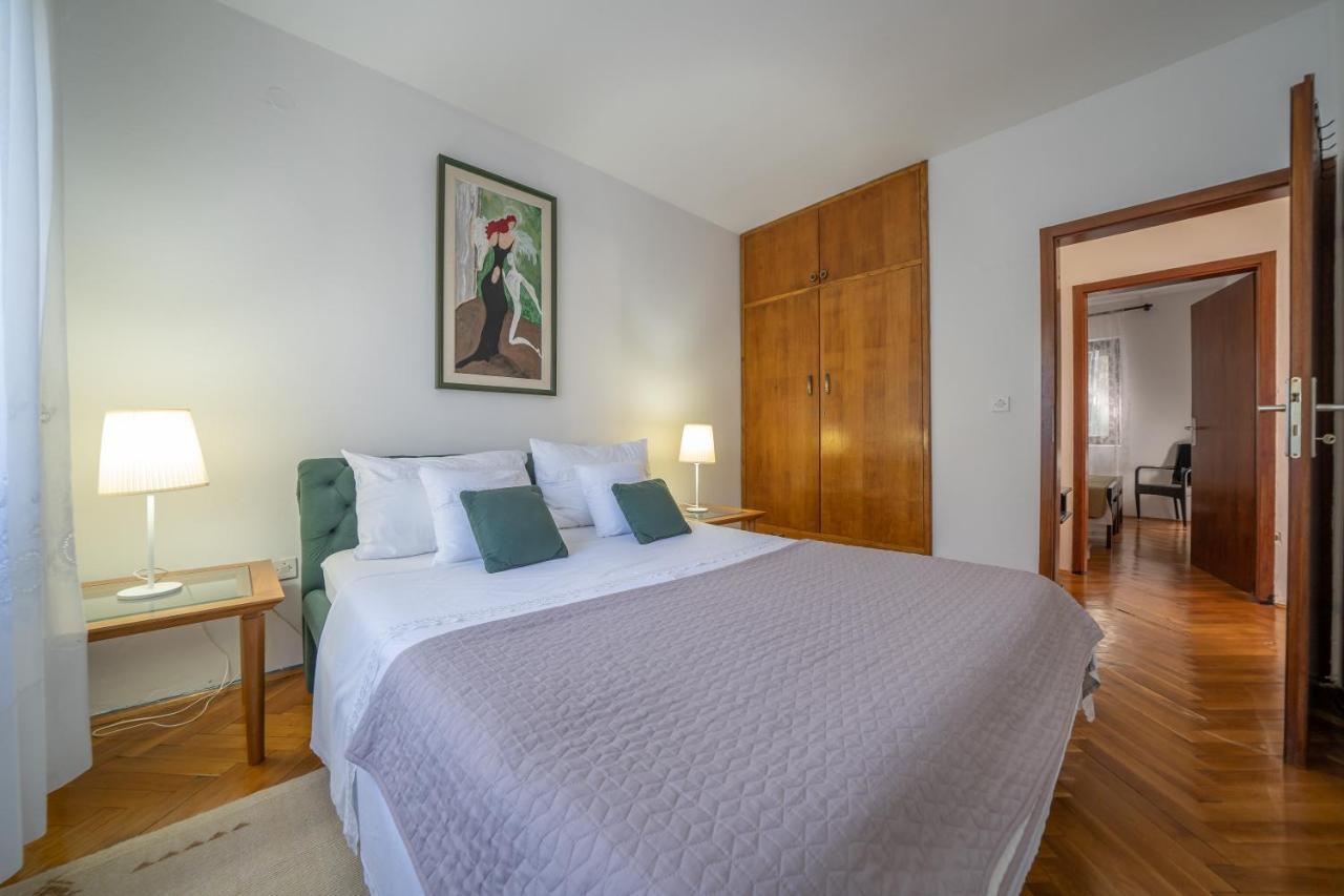 Aneta Apartment *